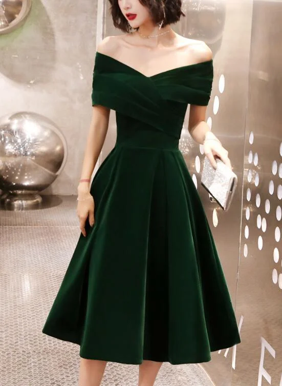 Green Velvet Off Shoulder Vintage Style Bridesmaid Dress Tea Length Party Dress Homecoming Dress Turtleneck Neckline Stylish