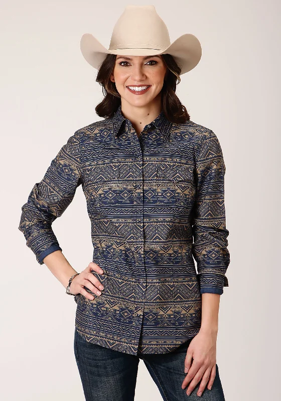 WOMENS LONG SLEEVE SNAP NAVY HORIZONTAL AZTEC STRIPE WESTERN SHIRT Layered Multi-layer Single Layer